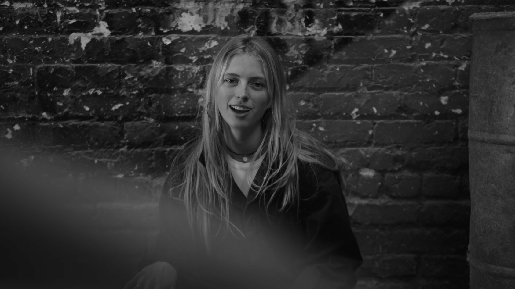 Stella August - old beginnings